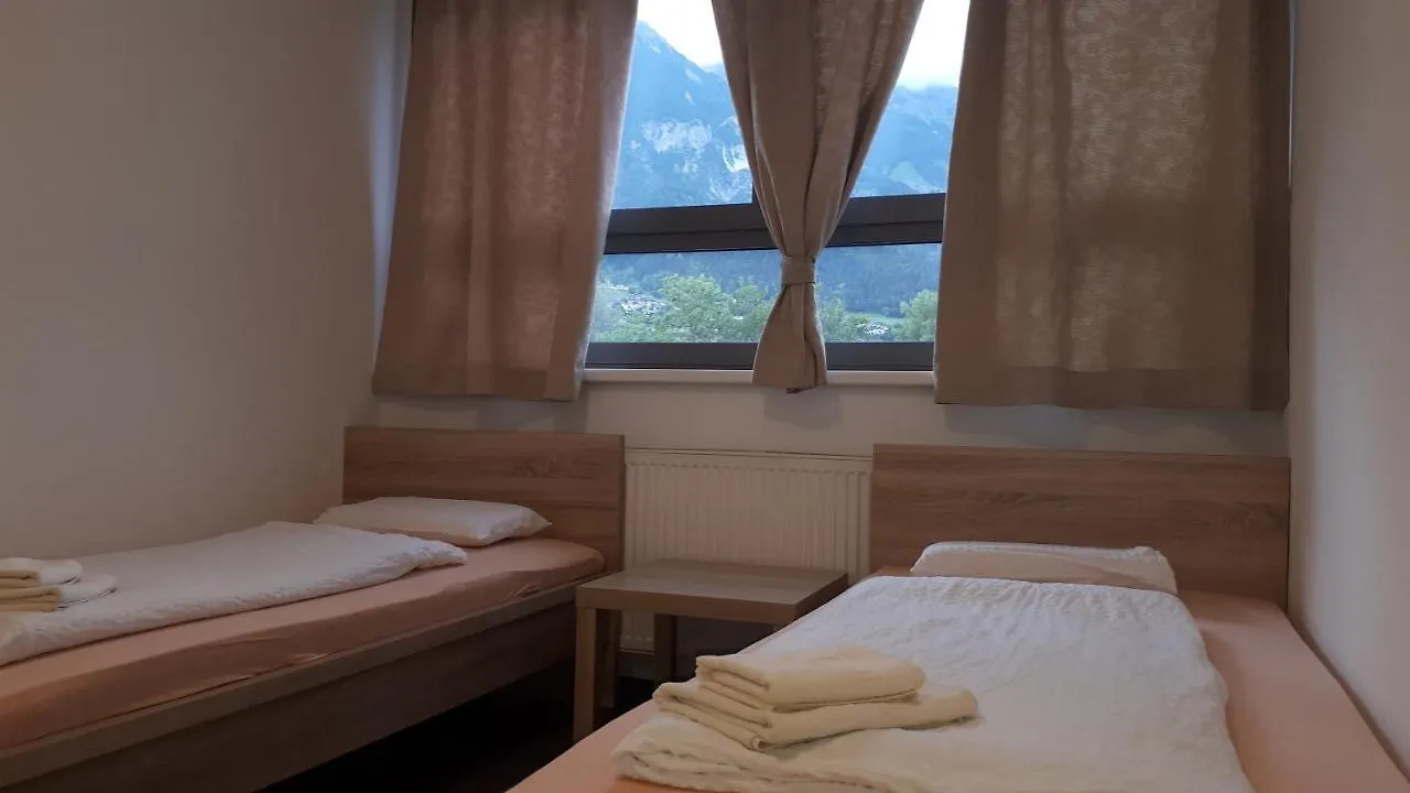 Jugendherberge Innsbruck - Youth Hostel 0*,  Austria